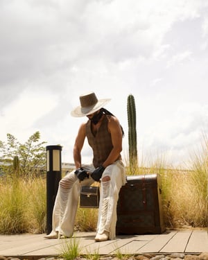 Paul Calderon, Fashion Stylist